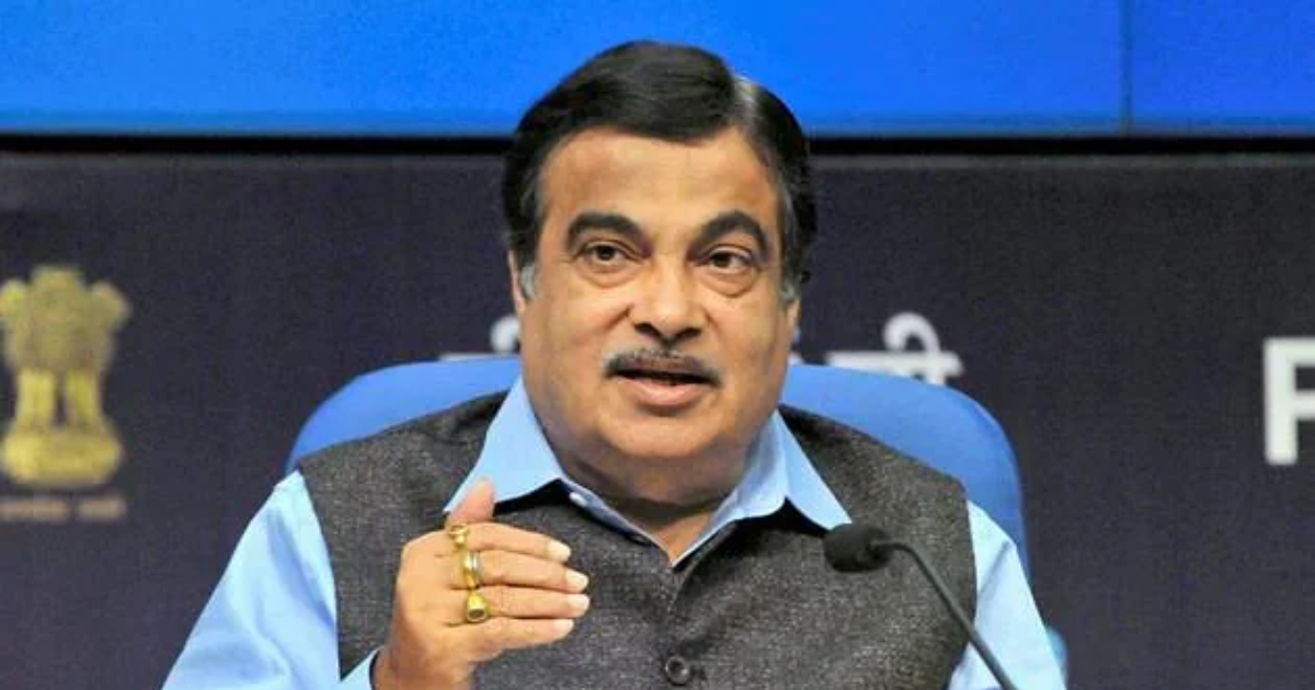 Nitin Gadkari recalls journey in cars of four CMs, says clips were used to silence seatbelt alarm on front seat